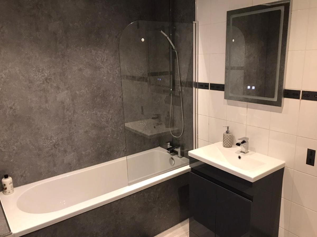 Beautiful 3-Bed Apartment In Gourock Εξωτερικό φωτογραφία