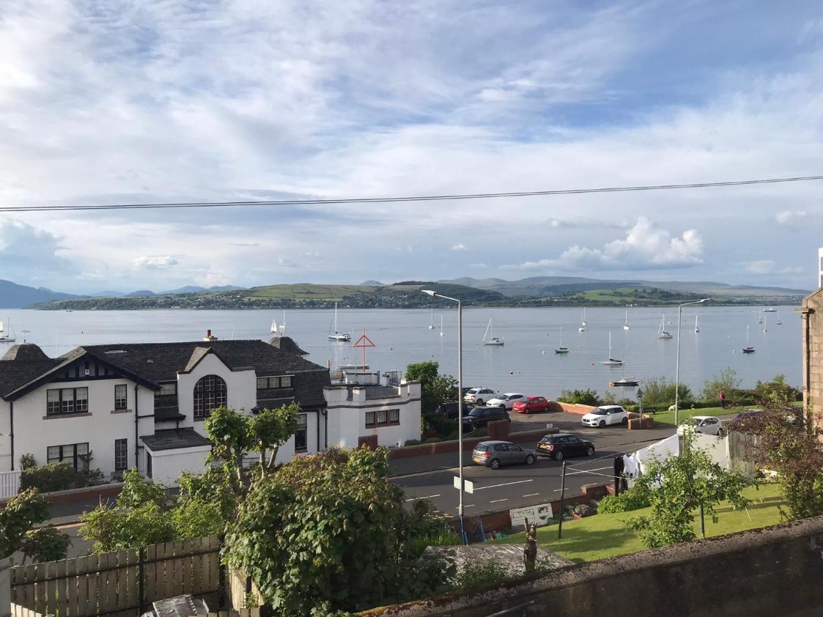 Beautiful 3-Bed Apartment In Gourock Εξωτερικό φωτογραφία